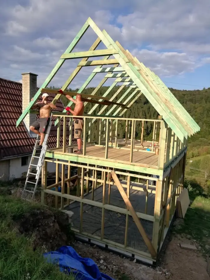 Konštrukcia 600 × 400 dvojpodlažná — fotografia 16